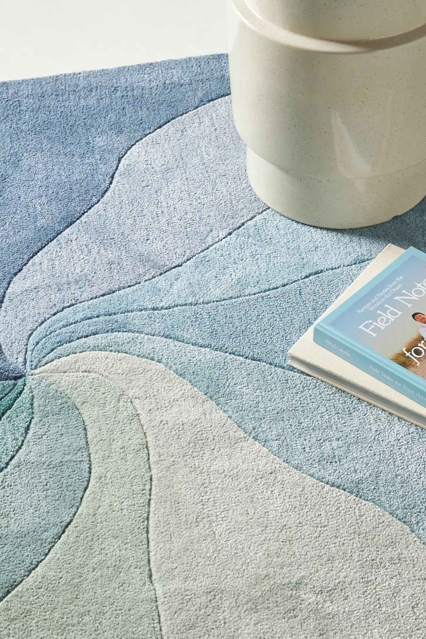 OVAL SWIRL WOOL RUG - BLUE OMBRE - Image 2